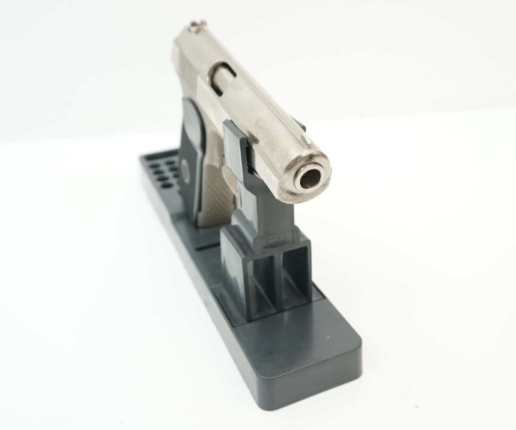 Пистолет пневматический МР-654К-03 белый