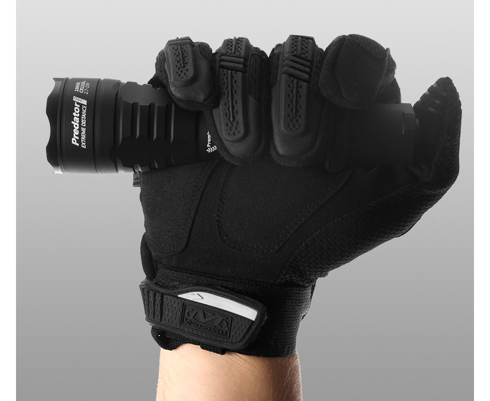 Фонарь тактический Predator Pro v3 XHP35 HI (тёплый)