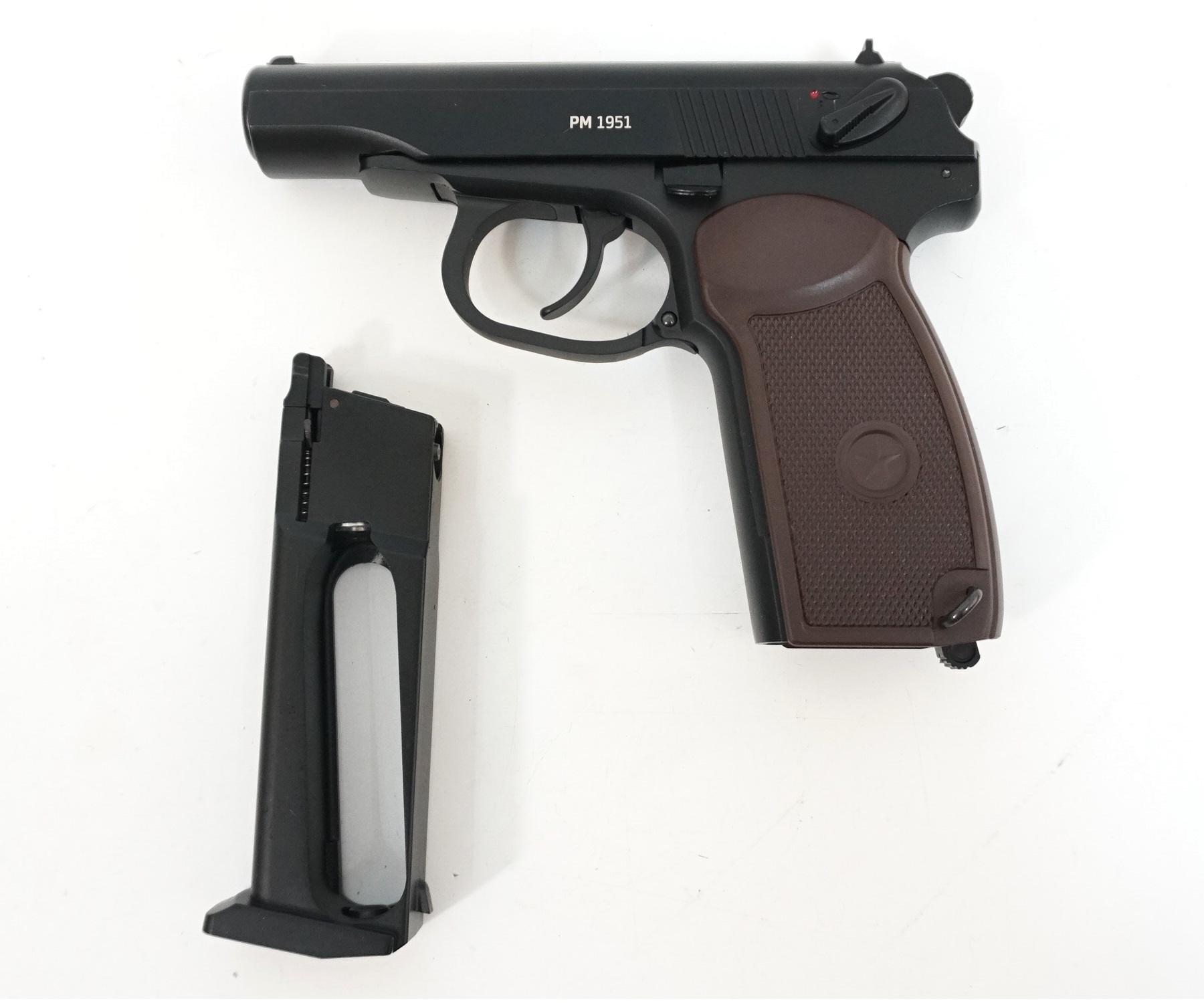 Пистолет пневматический PM 1951, к.4,5